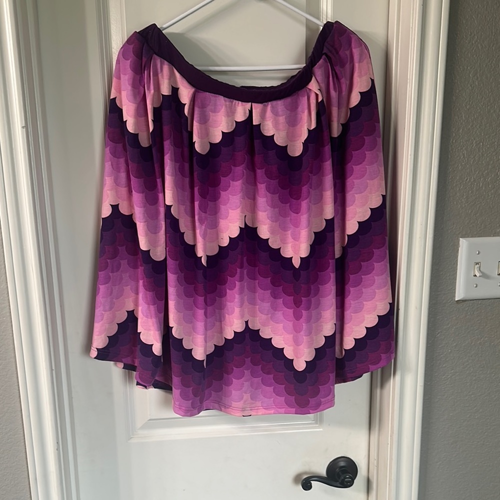 LuLaRoe Purple and Pink Scallop Skirt
